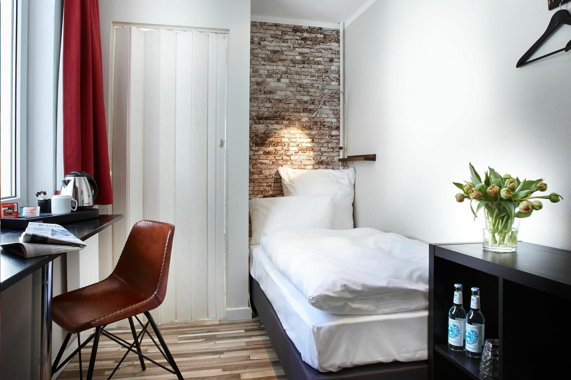 Hotel Liegeplatz 13 Kiel By Premiere Classe Exterior foto